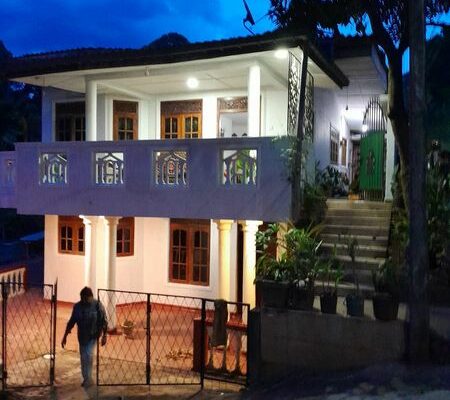 Two storied house for sale in ampitiya, Kandy