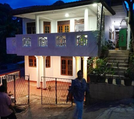 Two storied house for sale in ampitiya, Kandy