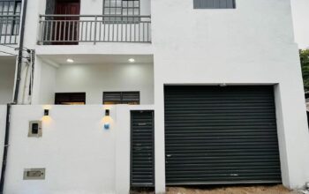 Newly Built House for sale in Rathmalana