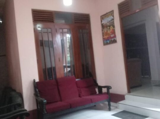House for sale in Rathmalana