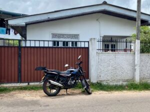 House for Sale in Waththala