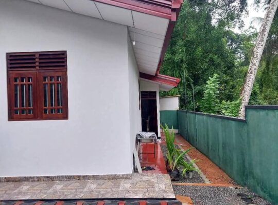 House for sale in Yakkala