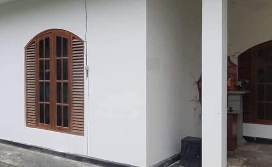 House for sale in Kaluthara