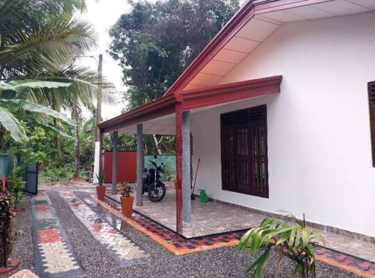 House for sale in Yakkala