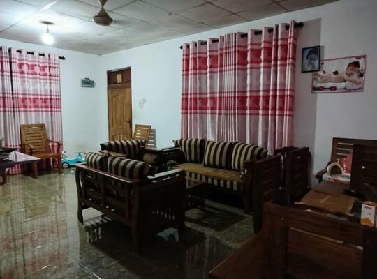 House for sale in Weliweriya
