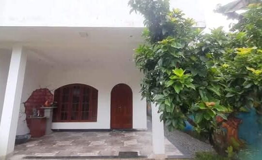 House for sale in Kaluthara