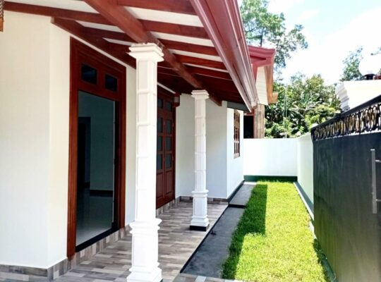 House for sale in Homagama