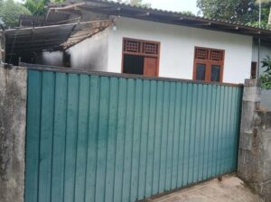 House for sale in Athurugiriya