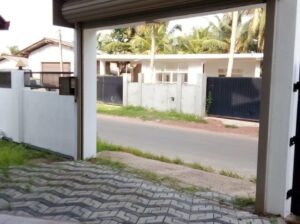 Luxury House for sale in Ja-ela