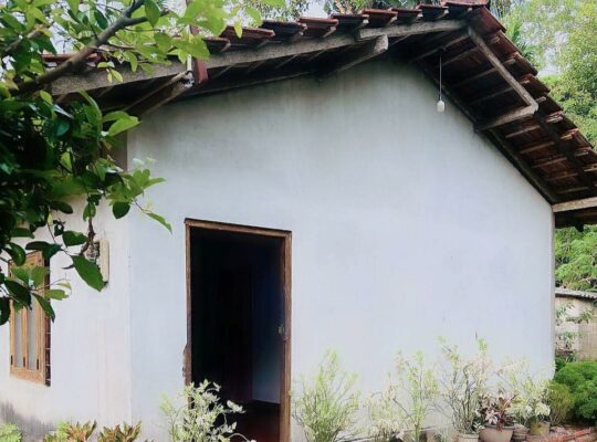House for sale in Minuwangoda