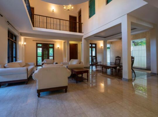 Super luxury house for sale in Battaramulla