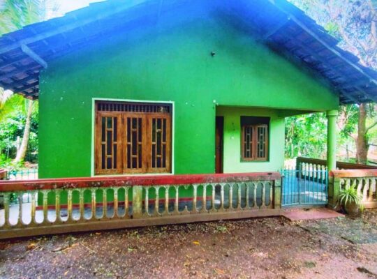 URGENT – House for saale in Ambalanthota