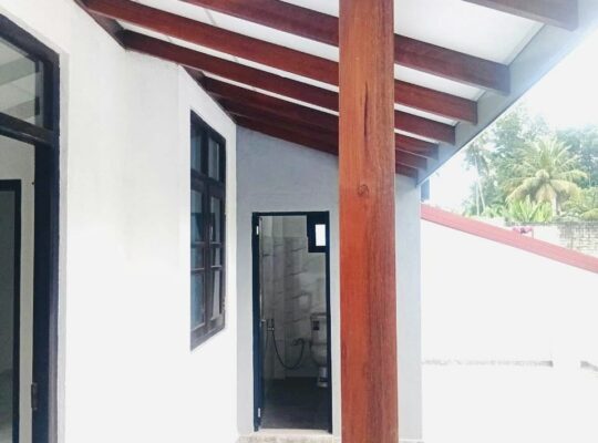 House for sale in Pitipana