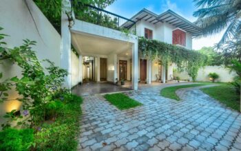 Super luxury house for sale in Battaramulla