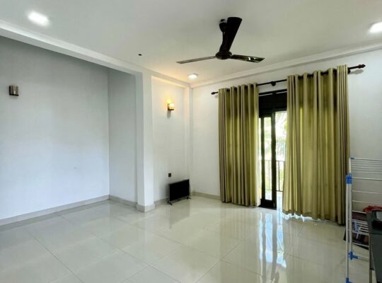 Luxury House for sale in Kathuduwa