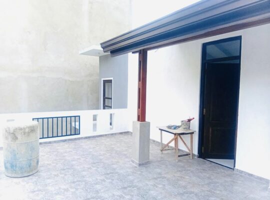 House for sale in Pitipana