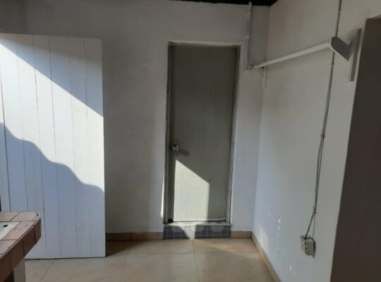 URGENT – House for sale in Kolonnawa
