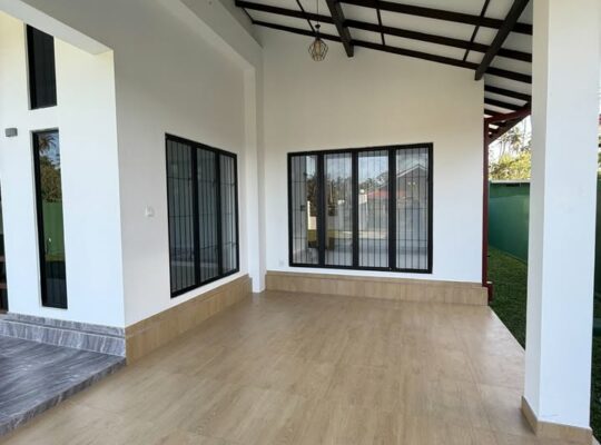 Brand New Luxury Modern House For Sale In Mudukatuwa Marawila
