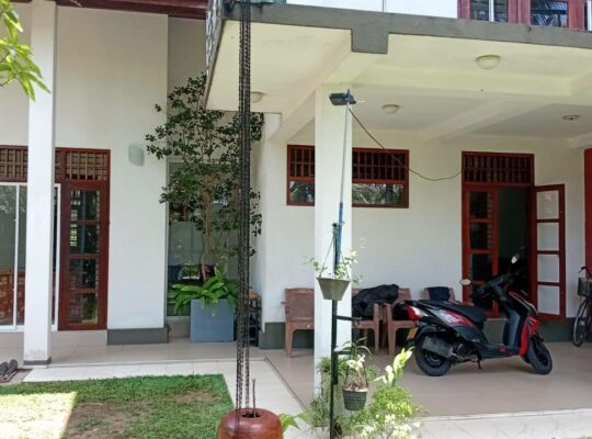 House for sale in Nittambuwa