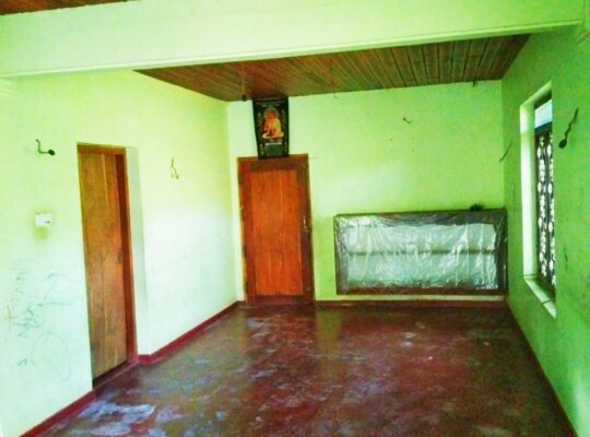 URGENT – House for saale in Ambalanthota