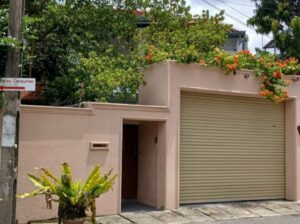 House for sale in Pelawatte junction, Battaramulla