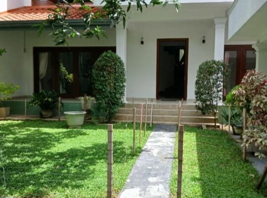 House for sale in Pelawatte junction, Battaramulla