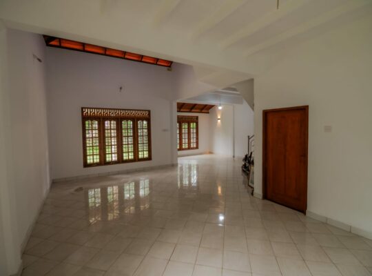 Mordern House for sale in Gampaha Bemulla