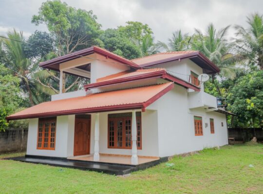 Mordern House for sale in Gampaha Bemulla