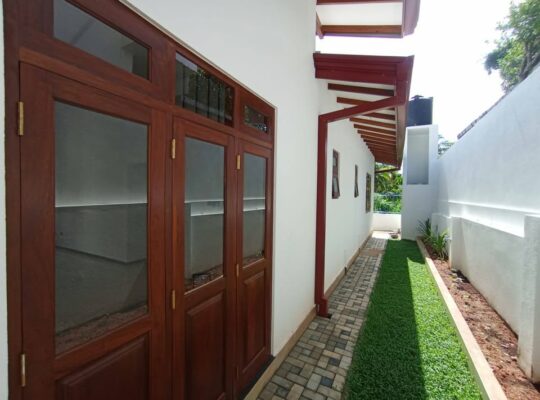 House for sale in Kesbewa
