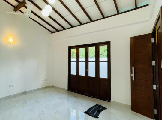 Single story house for sale Athurugiriya