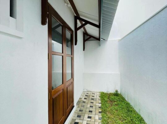 Single story house for sale Athurugiriya